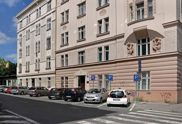Soubor:Na Plzeňce street, east part, Praha.jpg – Wikipedie