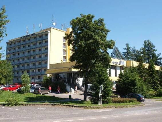 HOTEL URÁN (není v nabídce)