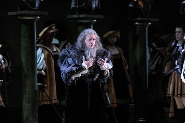 Home : Alexander Vinogradov - Operatic Bass