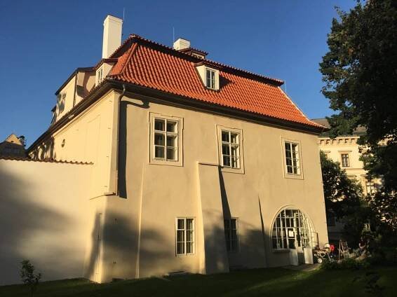 Werichova vila – Couráme se – profesionální průvodce Prahou