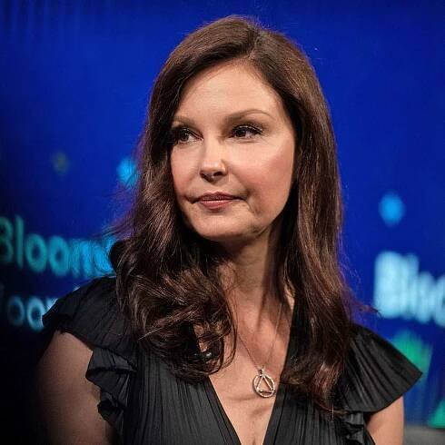 Ashley Judd Is in ICU After Shattering Her Leg in an 'Incredibly Harrowing' Ordeal