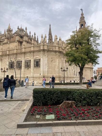 "Budou si myslet, že jsme se zbláznili." Sevilla láká na flamenco, keramiku i Kolumba