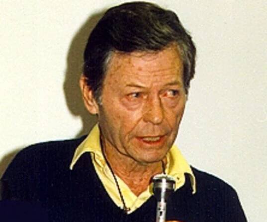 DeForest Kelley Biography - Facts, Childhood, Family Life & Achievements