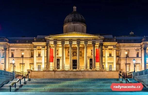 National Gallery má své kouzlo i zvenčí