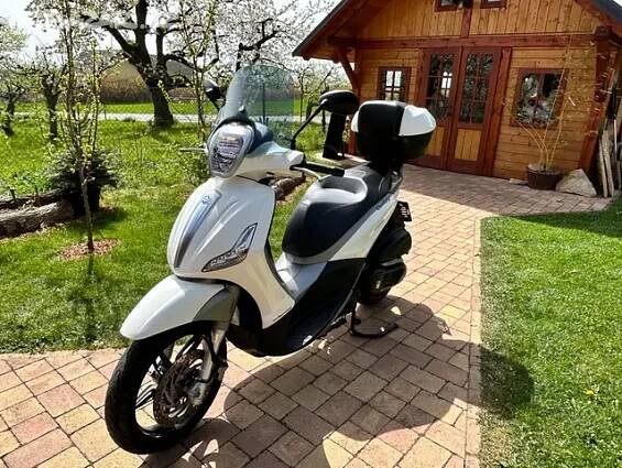 Piaggio Beverly 350