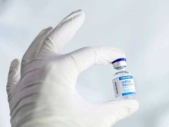 Společnosti Pfizer a BioNTech žádají o povolení používat vakcínu COVID-19 u dětí - Pravda24