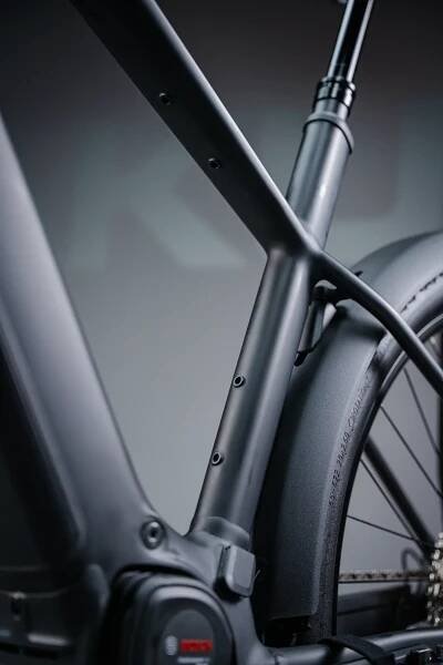 Cube Reaction Hybrid Race Allroad - Black ́n ́metal