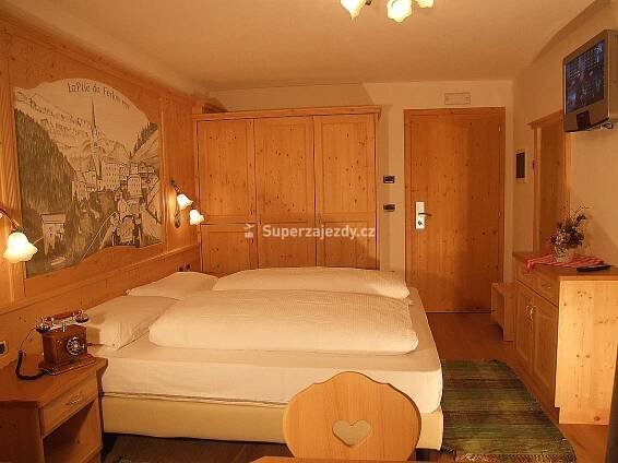 Hotel Design Chalet Zirm 7