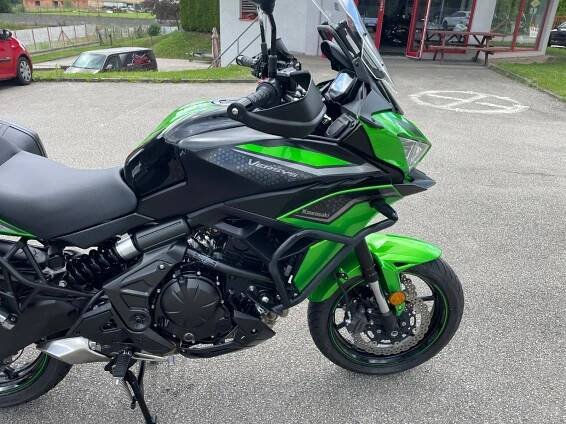 Kawasaki Versys 650 2023 nové v ČR,serviska,1.majitel, 3kufry (2023), 169.999 Kč