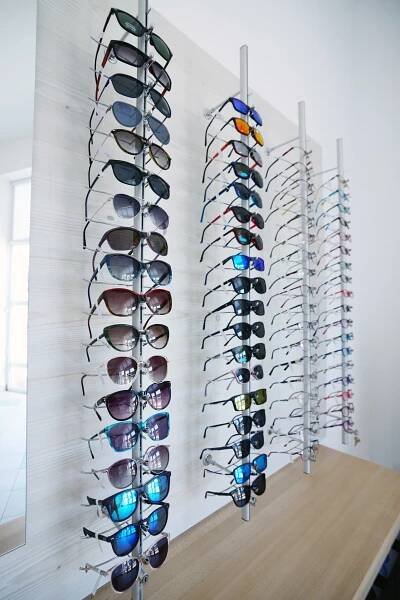 OPTIKS – Oční optika
