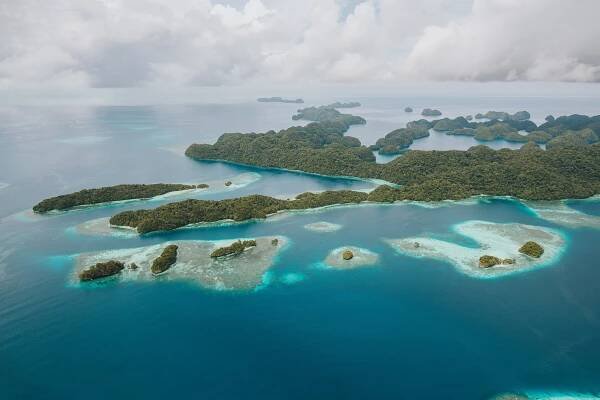 Palau Wedding Photographer - Visiting the Rock Islands