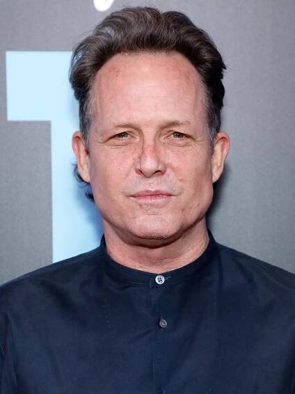 Dean Winters - Actor