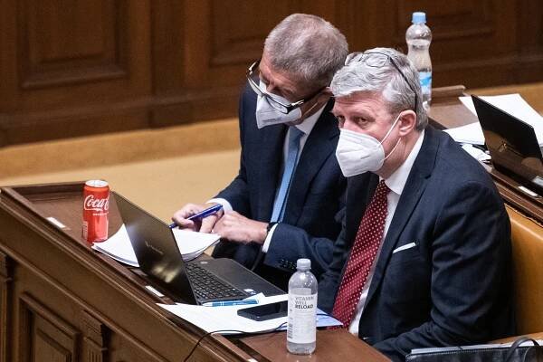 Jednání o důvěře vládě v Poslanecké sněmovně... | iROZHLAS - spolehlivé zprávy