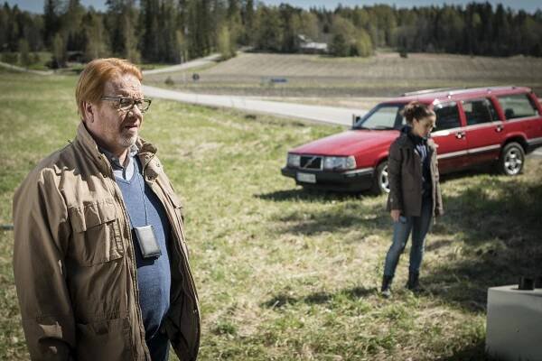 Kummeli esittää: Kontio & Parmas - Paljastuksia - Z filmu - Heikki Silvennoinen, Elsa Saisio