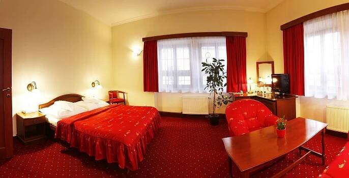 Hotel AGH, Rožnov pod Radhoštěm | Hotel.cz