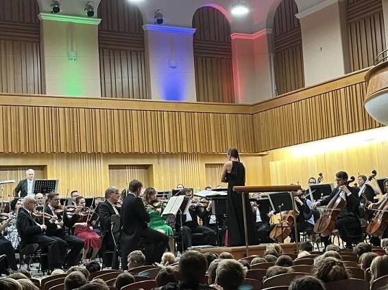 Výchovný koncert Olomouc - Oficiální stránky ZŠ Hrubého Šternberk
