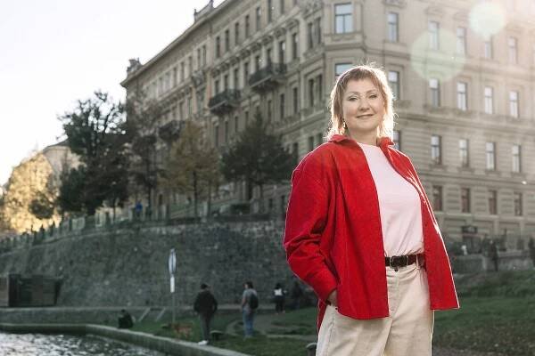 Je správně, že mě teď manžel zastínil. Bývalo to naopak, říká Jana Hanušová