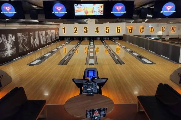 Bowling Smíchov & Garage Billiards foto 1
