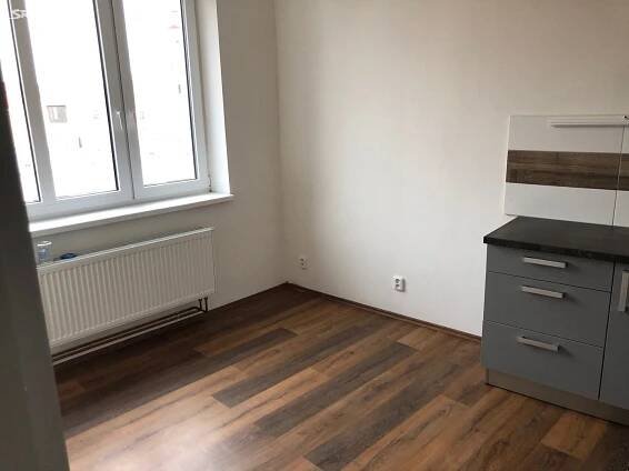 Pronájem Byt 2+1, Třída Čsl. armády, Nový Bydžov