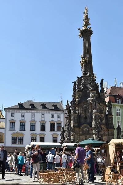 VIDEO: Olomoucké náměstí ožilo velikonočním jarmarkem