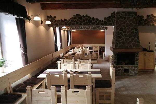 Restaurace pod Kunětickou horou | Pod kuňkou s.r.o.