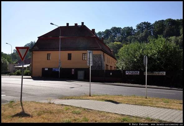 Bynov – fotografie / hrady-zriceniny.cz