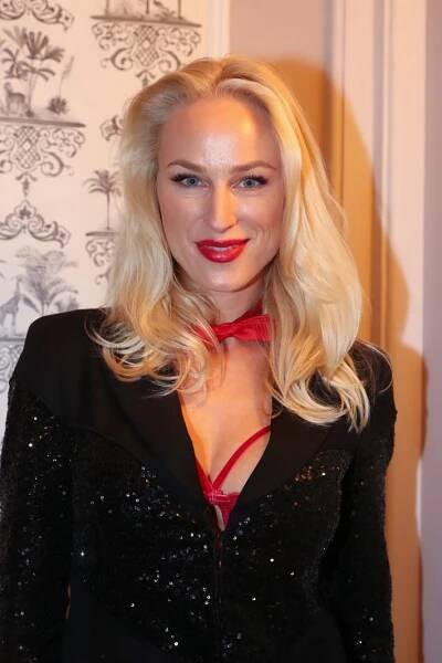Žhává Playboy party: Souboj dekoltů Kánské, Pomeje a dalších slavných krásek!