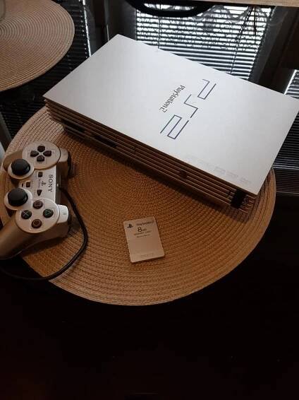 Playstation 2 Fat Silver Limited Edition - Počítače a hry