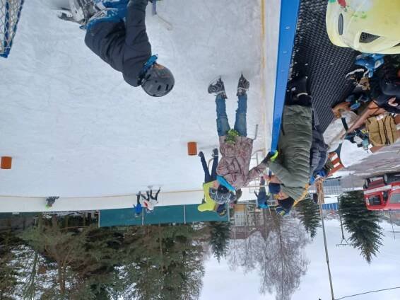 TĚLOCVIK VENKU NA KLUZIŠTI
