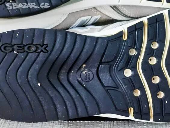 DÁMSKÉ BOTASKY S PRODYŠNOU PODRÁŽKOU - GEOX vel.40