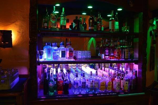 Bar LaOnda Davos - MUSIC | BEER | DRINKS