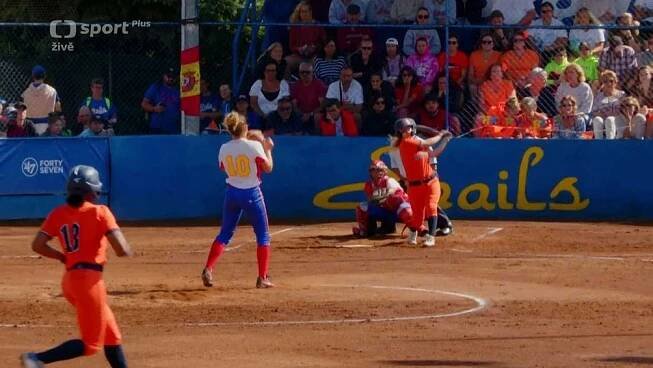 Nizozemsko - Španělsko - ME v softballu žen do 22 let 2022 Česko