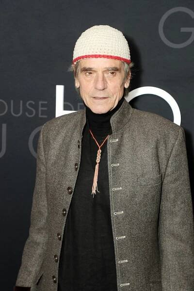 New York Premiere of "House of Gucci" on November 16, 2021 - Jeremy Irons - Klan Gucci - Z akcí