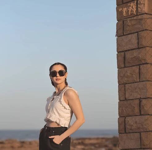 Hania Aamir's tempting avatar from beach's birthday party Editor Times Hania Aamir