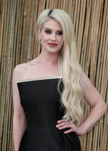 Kelly Osbourne je zasnúbená: Partner ju požiadal o ruku na koncerte jej otca Ozzyho