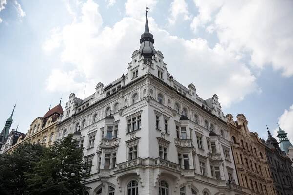 Trh s luxusními byty v Praze ochlazuje. Znát je to hlavně v širším centru města