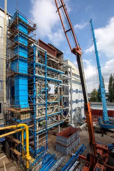 Retrofit kotle K12 pokračuje. V příštím roce zahájí zkušební provoz