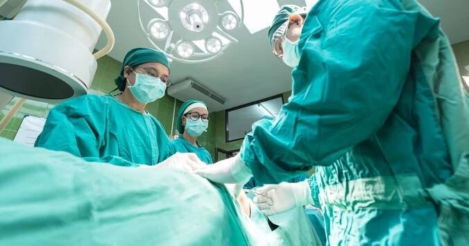 Na ortopedické operace lidé v Moravskoslezském kraji čekají i dva a půl roku