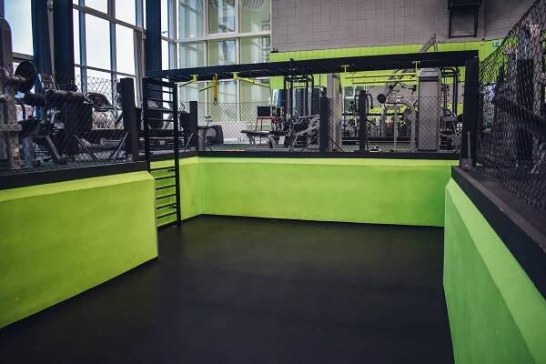Posilovna :: HULK GYM