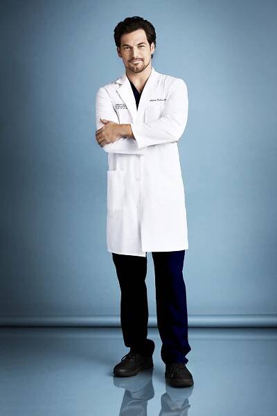 Giacomo Gianniotti - Actor