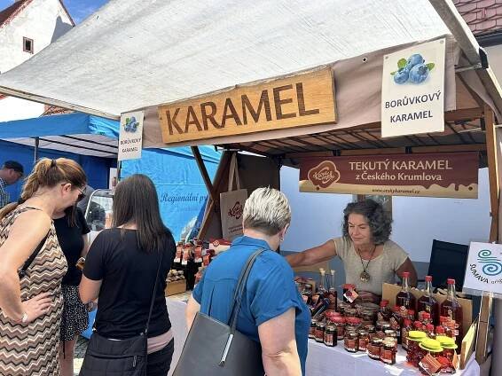 Borovany voněly po borůvkách. Omamné aroma přilákalo tisíce milovníků ovoce