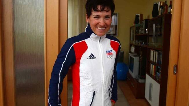 Triatlonistka Lenka Zemanová (dříve Radová) před odletem na olympiádu.