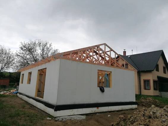 Realizace domu u Šumperka - Bydlíme úsporně - projekční činnost a vyřízení stavebního povolení Brno