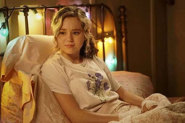 Stargirl - Shiv, Part Two - Z filmu - Brec Bassinger