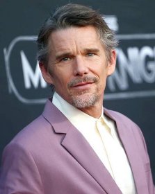 Ethan Hawke Recalls He 'Doubled Down on the Life of an Actor' amid 'Bad Press' from Uma Thurman Divorce