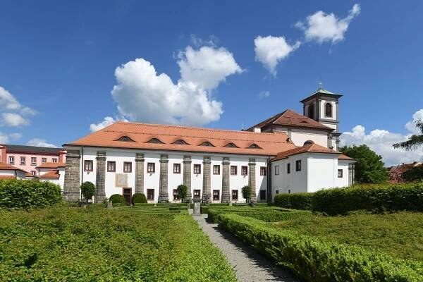 Klášter - Sdružení historických sídel Čech, Moravy a Slezska