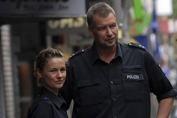 Policie Hamburk - Ujetí z místa nehody - Z filmu - Rhea Harder, Frank Vockroth