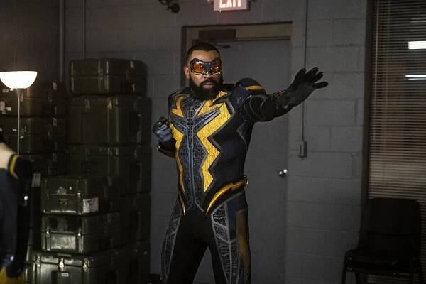 Black Lightning - Kniha války: 2. kapitola: Svoboda není zadarmo - Z filmu - Cress Williams