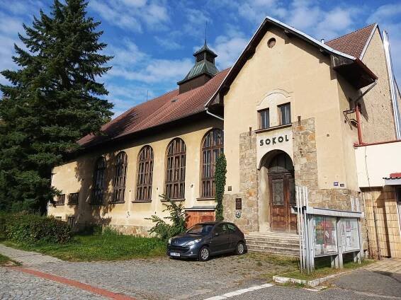 Fotogalerie • Sokolovna Protivín (Historická budova) • Mapy.com