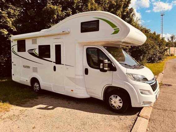 Recenze alkovna Forster A 699 EB